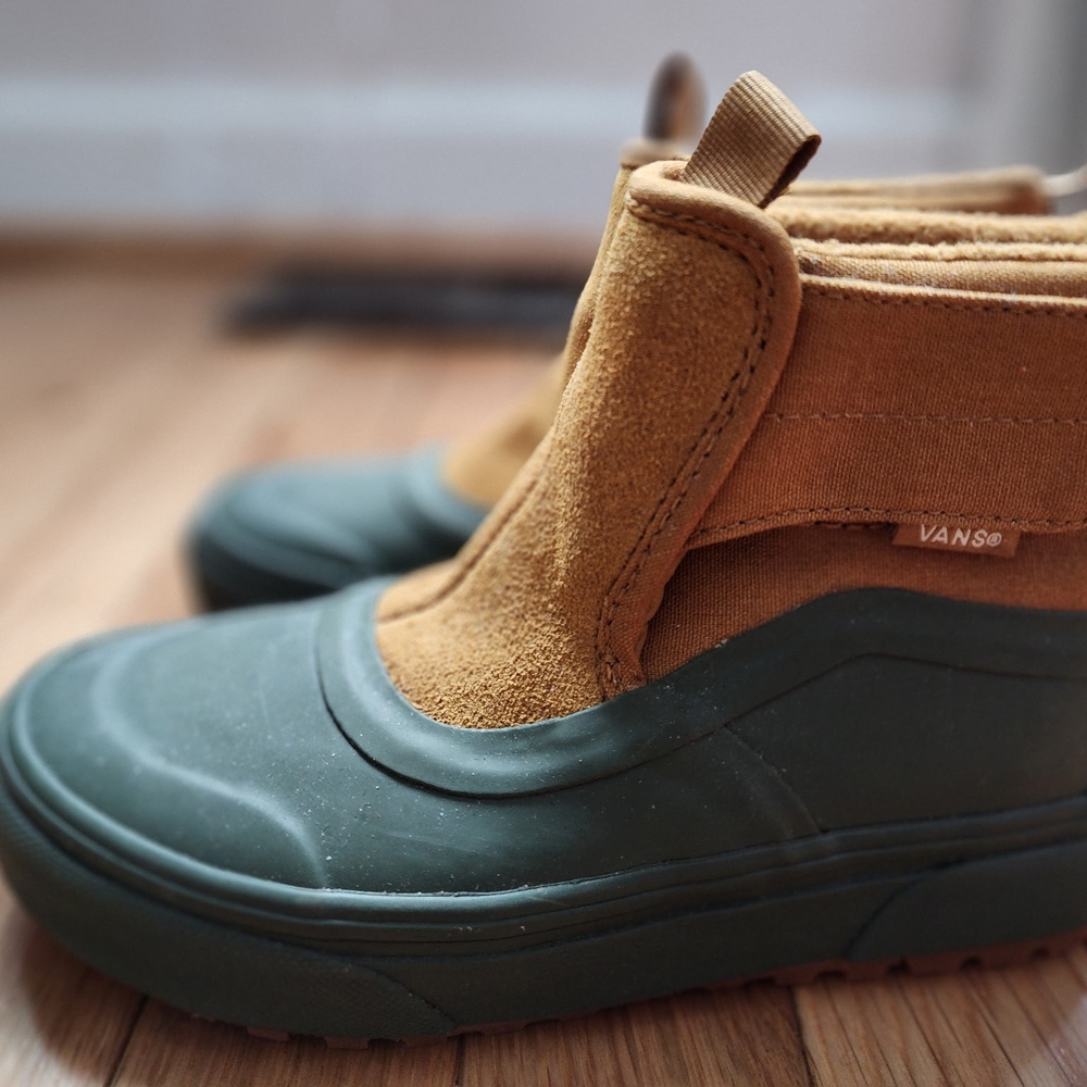 Vans Kids Suede Brown and Green Waterproof Pull-On Boots